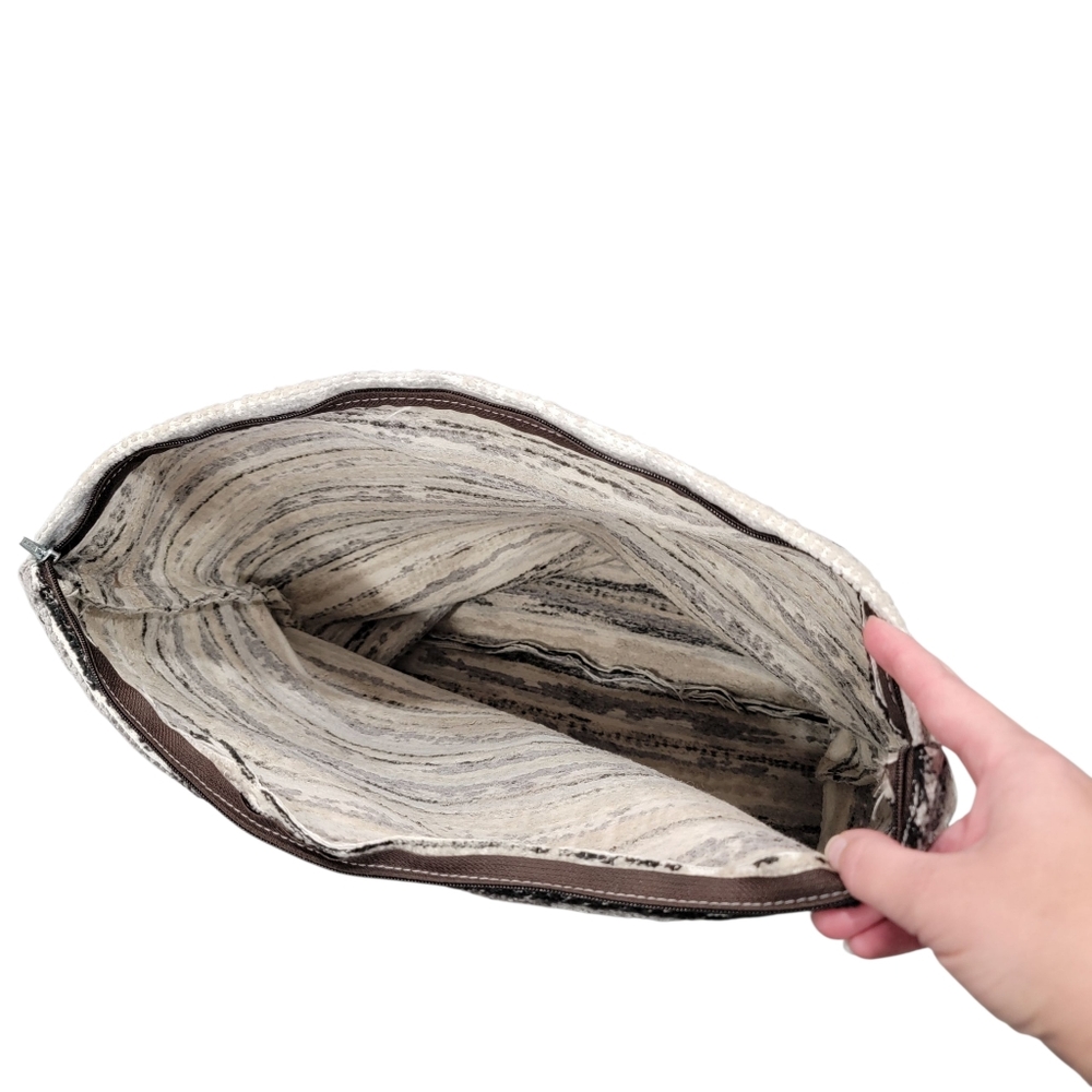 Modern Textured Striped Throw Pillow Covers Set of 2 Black Gray Cream 19”x19” - Picture 11 of 16